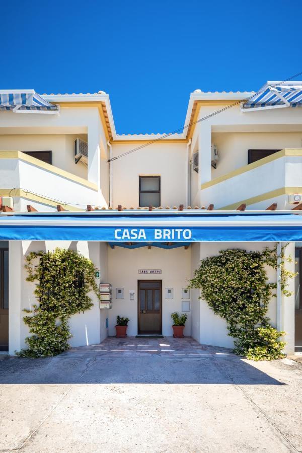 Apartamentos Casa Brito, 博利凯梅 外观 照片